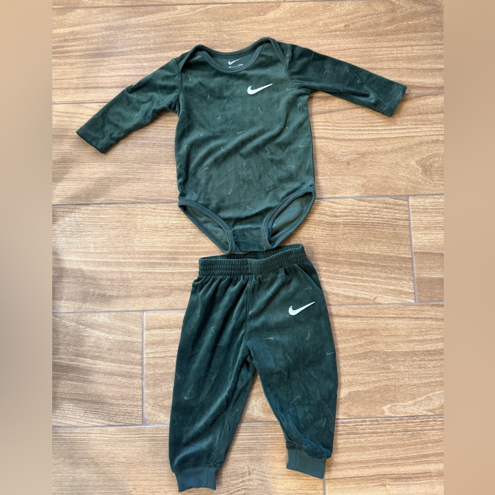 Nike Dark Green Baby Boy Track Suit